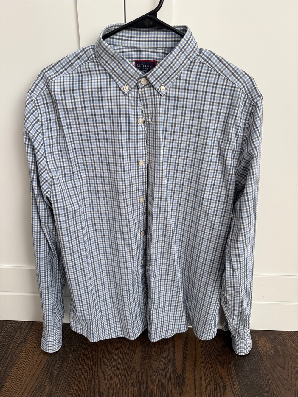 UNTUCKit Men's Blue and White Checked Button-Down Shirt, slim fit